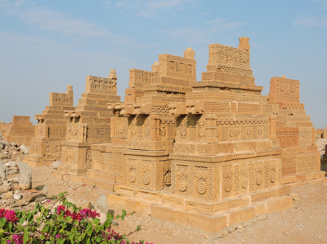 Chaukhandi Tombs-卡拉奇必去景点
