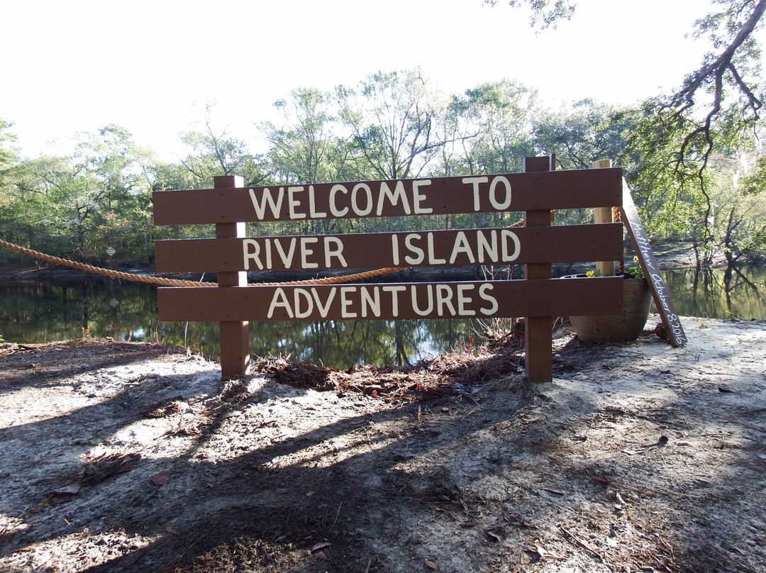 River Island Adventures景点图片