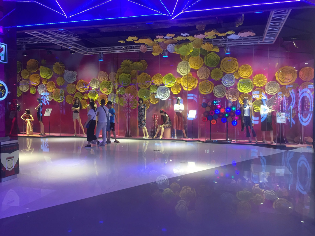 时尚天河商业广场-广州市必去景点