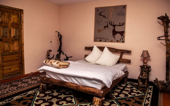 Tash-Tyube酒店住宿-Baibol guest house