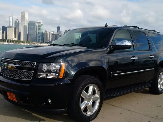 Elevated Black Car & Chauffeur Service-芝加哥必去景点