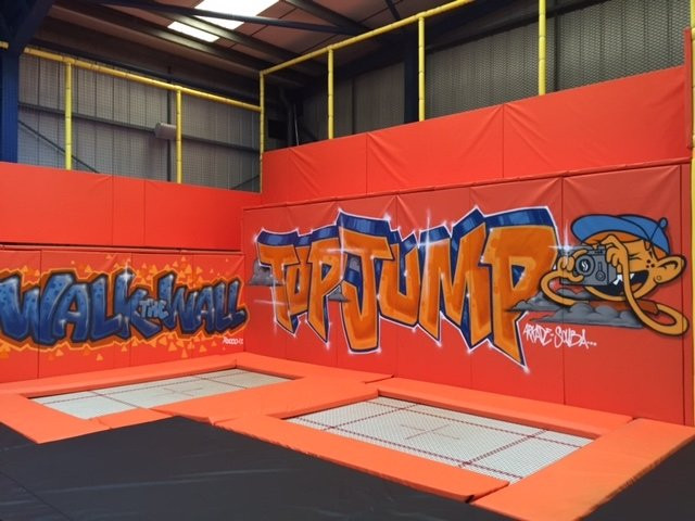 TopJump Trampoline Park景点图片