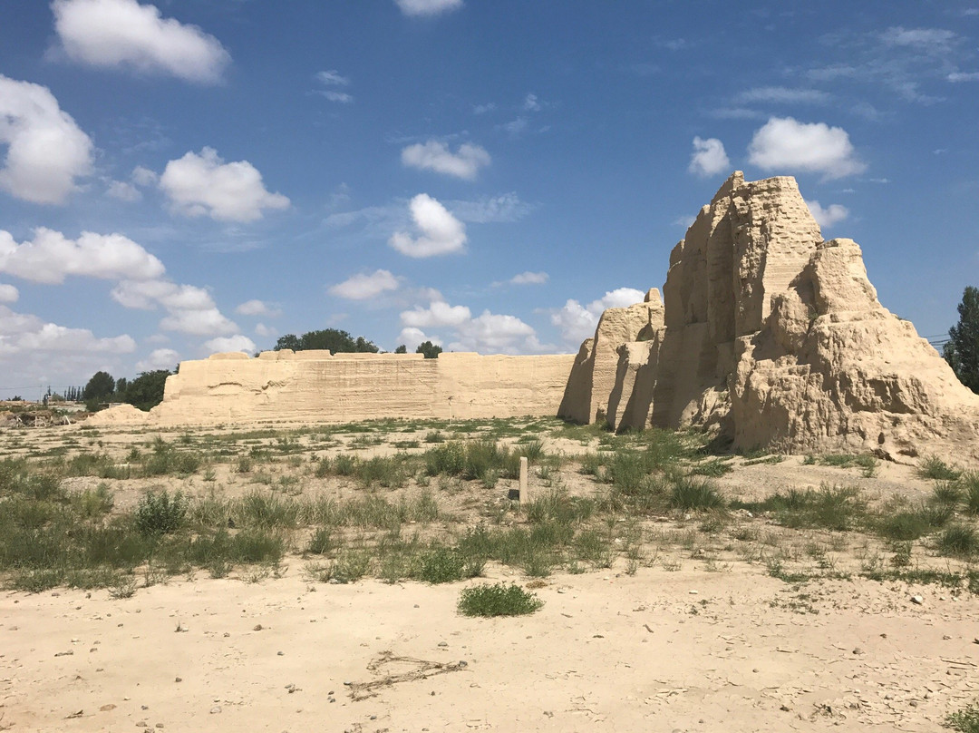 野麻湾堡遗址景点图片