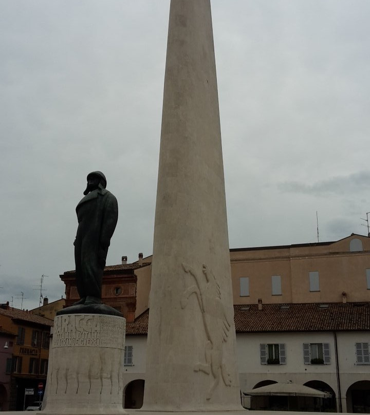 Monumento a Francesco Baracca景点图片