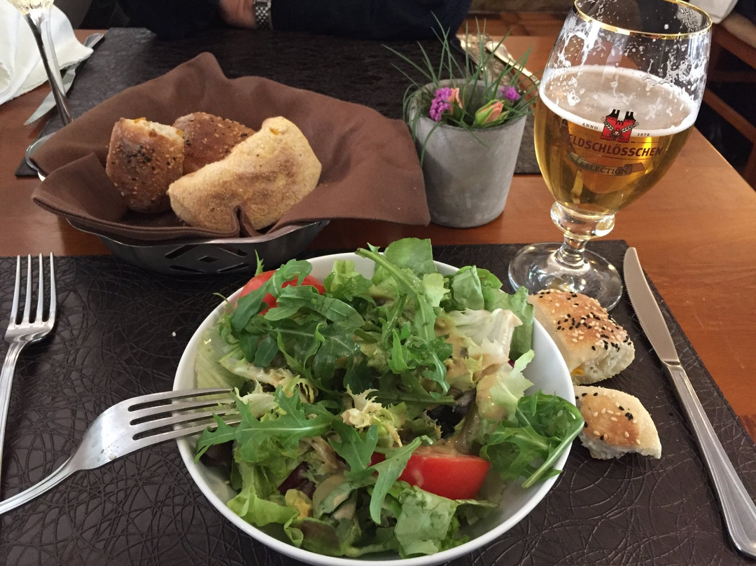 阿莱什海姆餐馆和美食-Restaurant Rossli