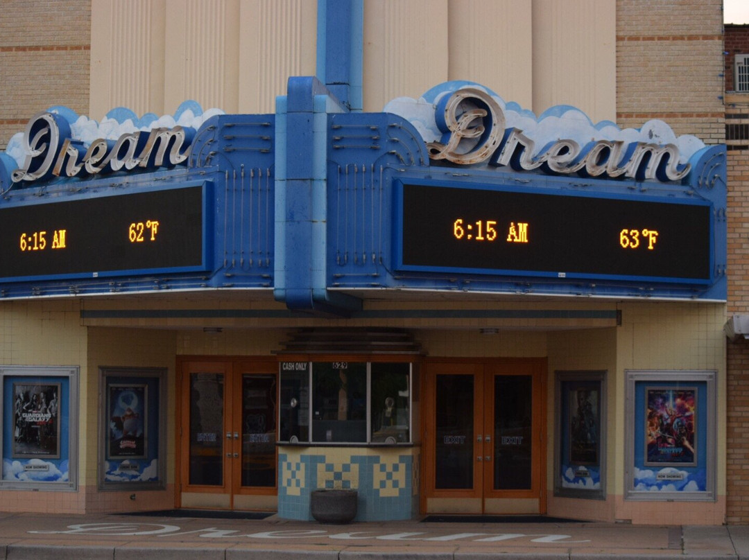 Dream Theater-Russell必去景点