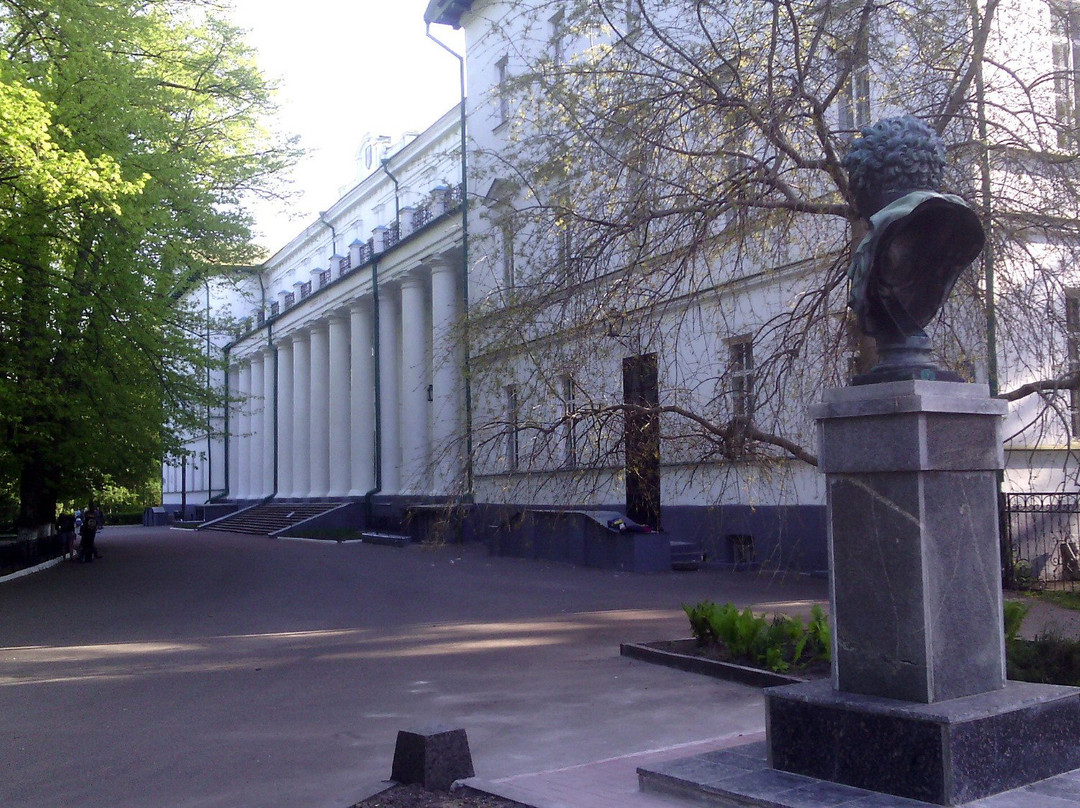Nizhyn旅游景点-Grafskiy Park