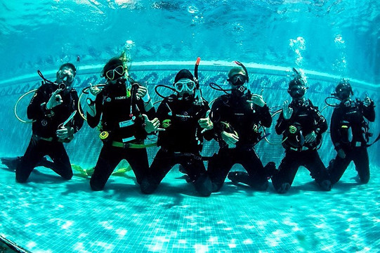 Las Americas Divers-Abades必去景点