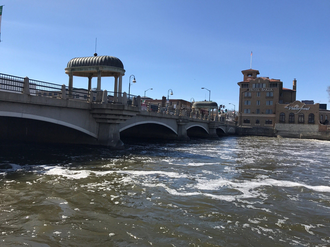 Downtown St. Charles-圣查尔斯必去景点