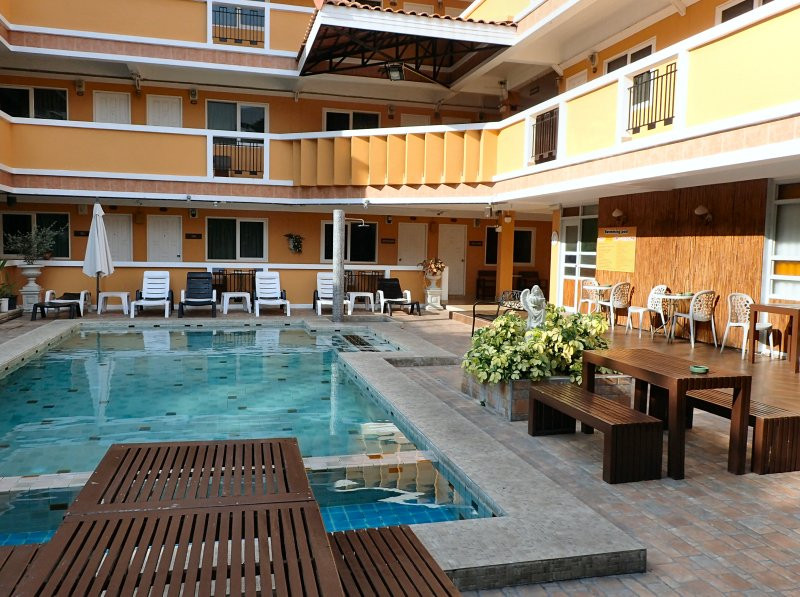 吉恩精品酒店主图