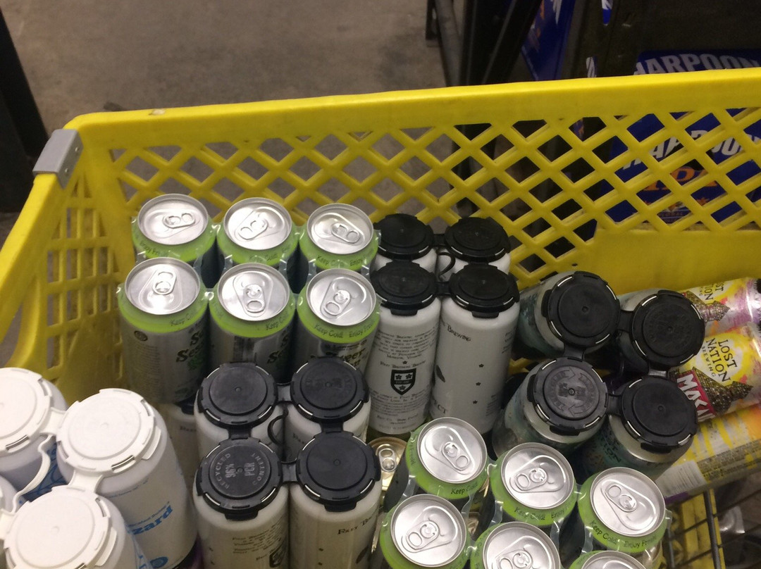 Beverage Warehouse-Winooski必去景点