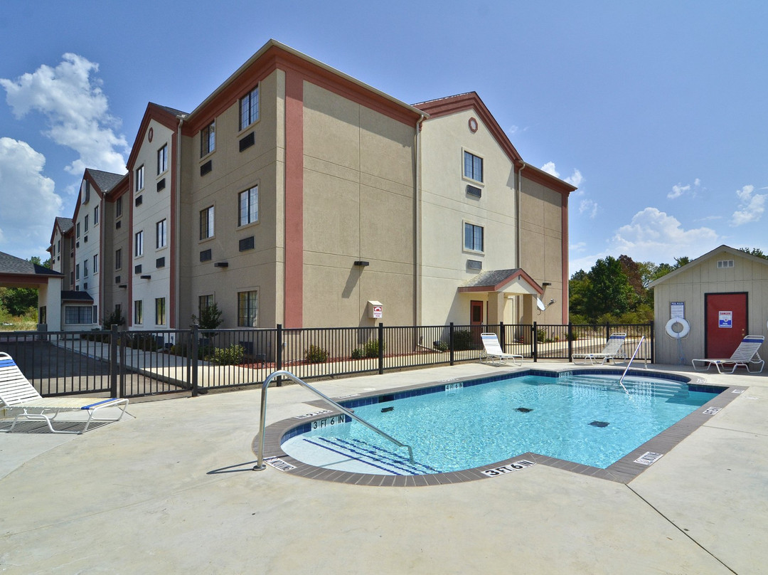 HiWay Inn Express Hotel & Suites of Broken Bow主图