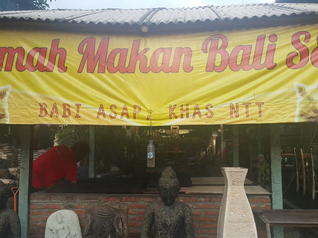 Sidakarya餐馆和美食-Rumah Makan Bali Se'i