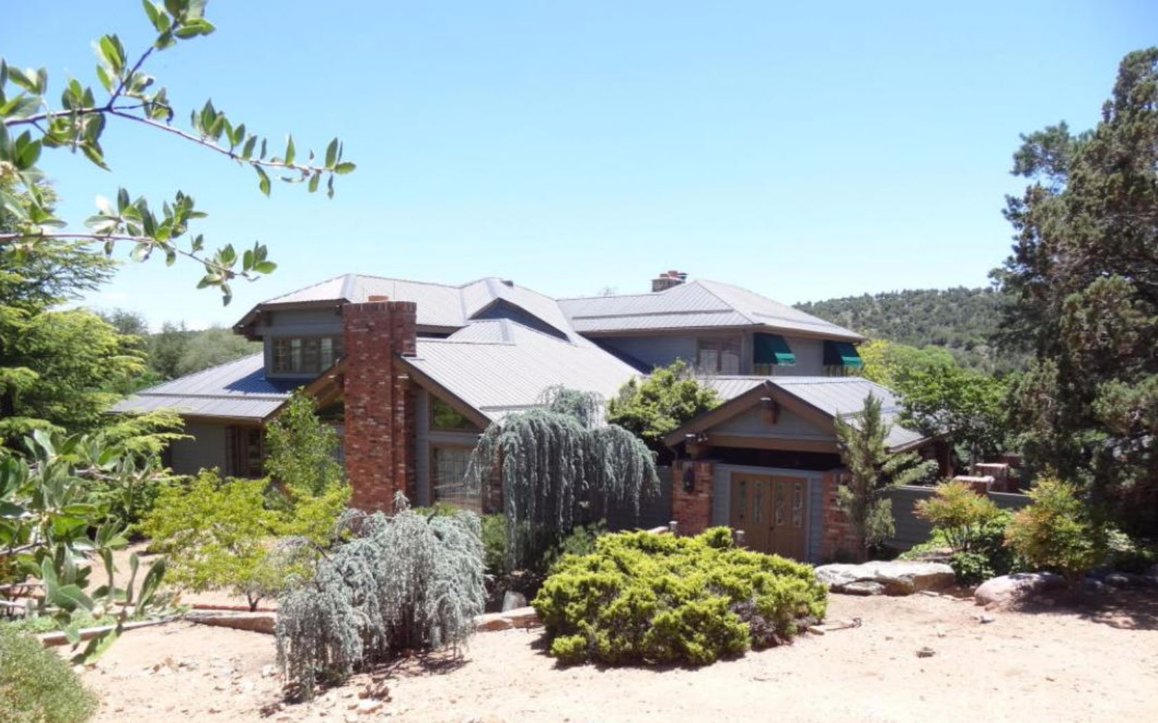 The Wolf Manor-官方