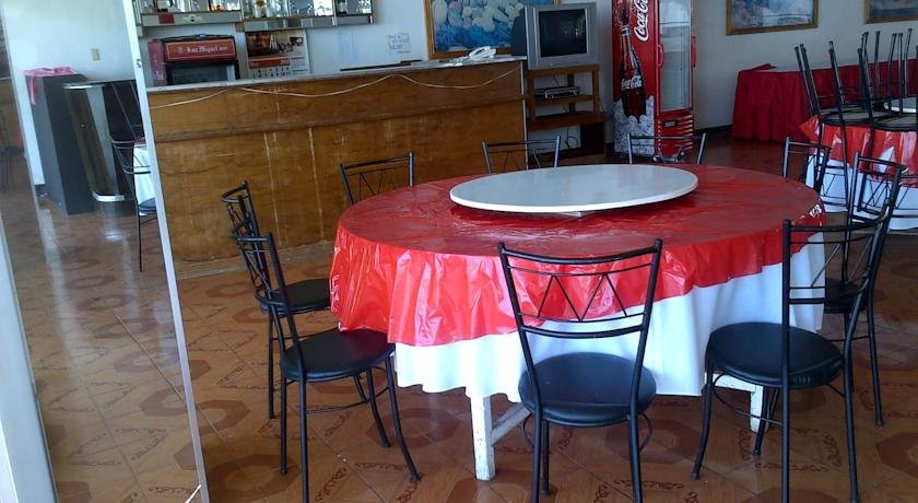 Ladaga Inn Hotel主图