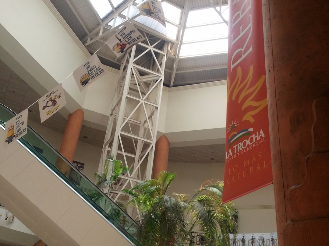 La Trocha Centro Comercial景点图片