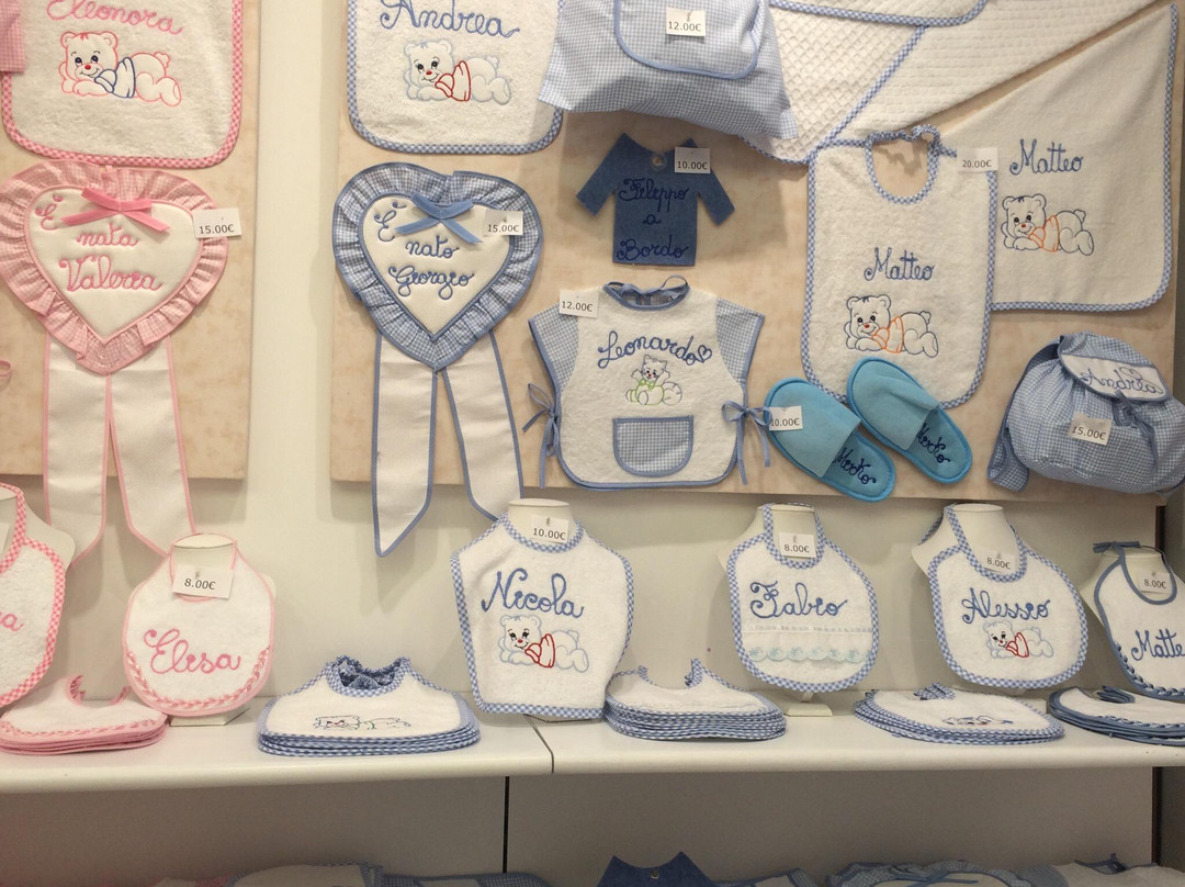 Ricami Veronica(by hobby del ricamo)-拉马达莱娜必去景点