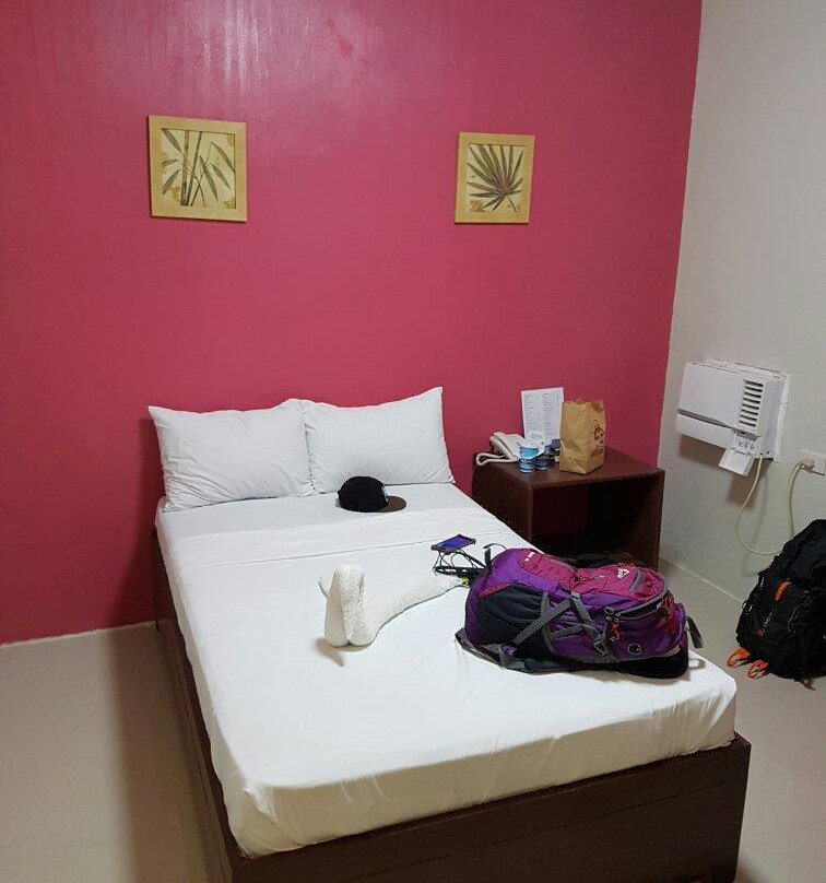 Wallabies Hotel Roxas City主图