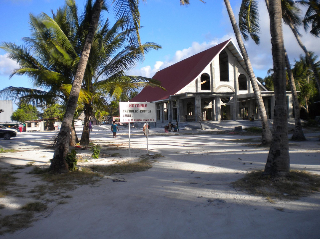 Sacred Heart Cathedral-塔拉瓦环礁必去景点