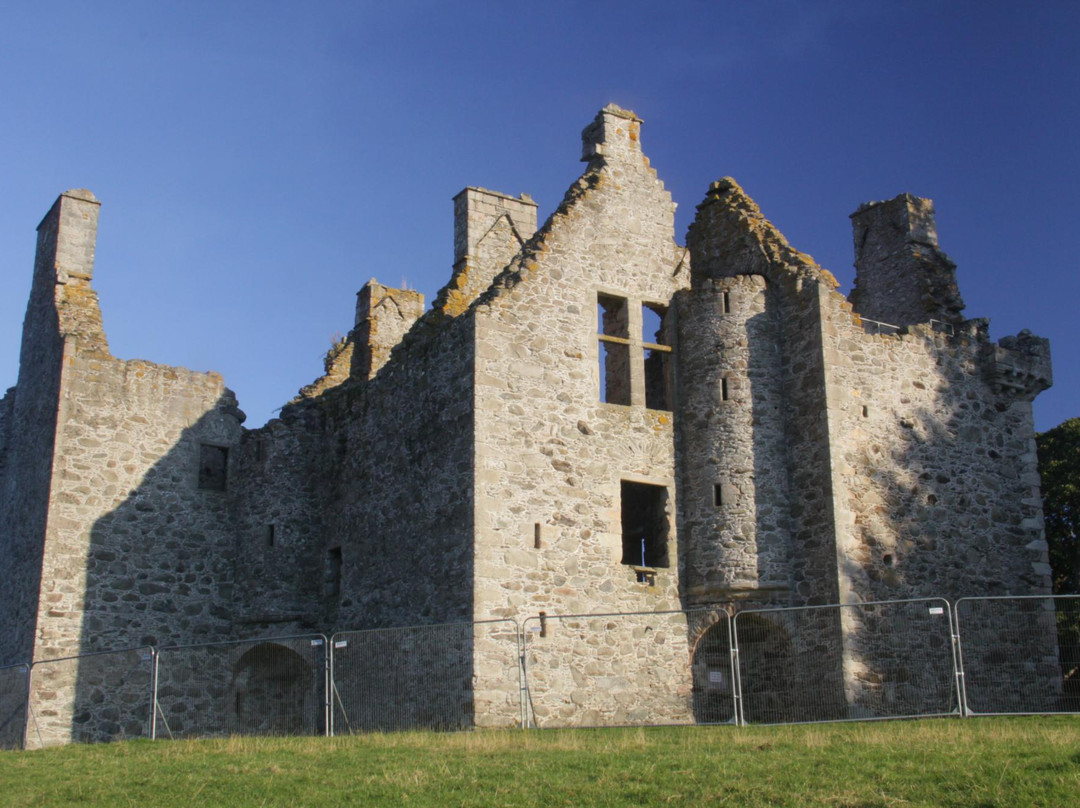 Glenbuchat Castle