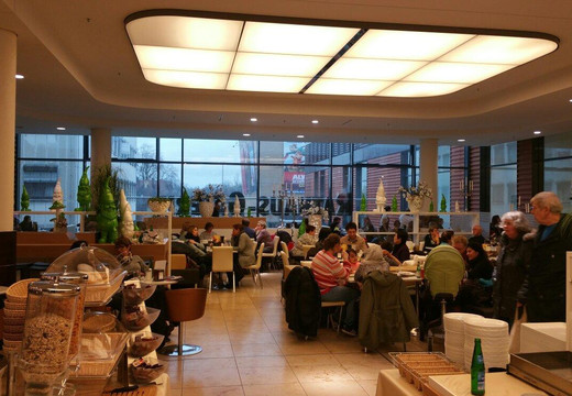 Bürrig餐馆和美食-Minini Eis Cafe