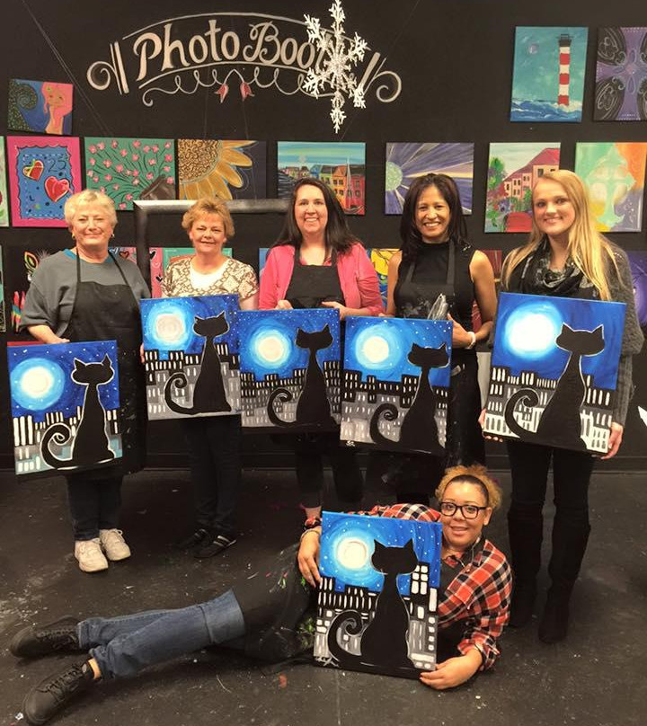 Masterpiece Mixers Paint & Party Studio-布拉塞尔顿必去景点