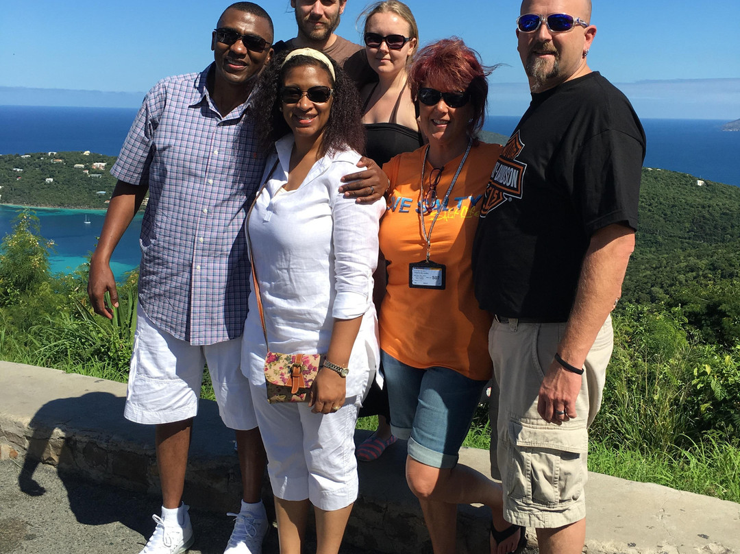 Marian's Taxi Service-夏洛特阿马利亚必去景点