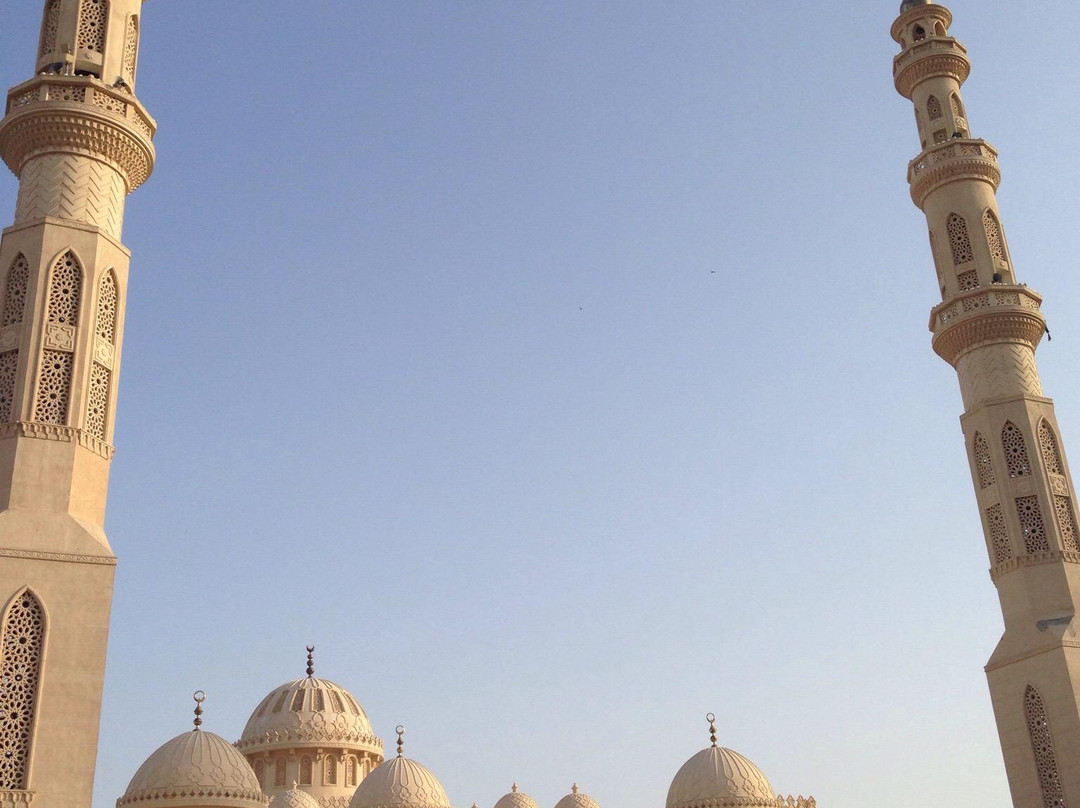 Mosque El Mina Masjid-赫尔格达必去景点