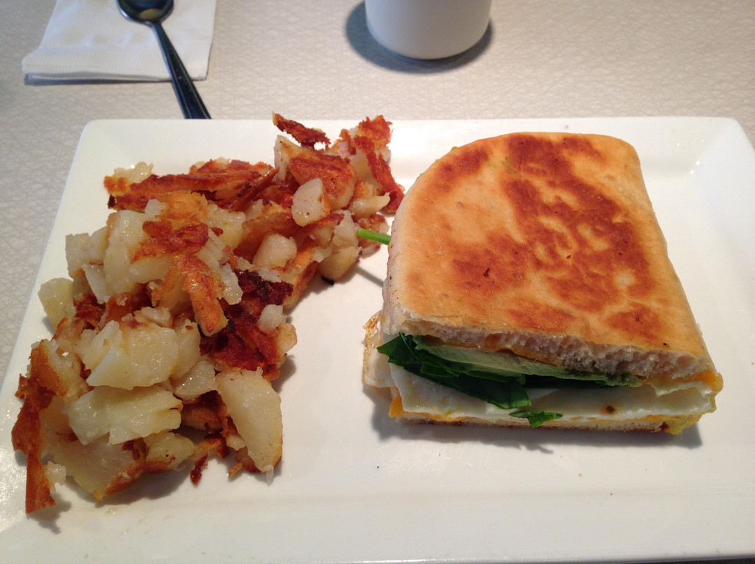 沃瓦托萨餐馆和美食-North Avenue Grill