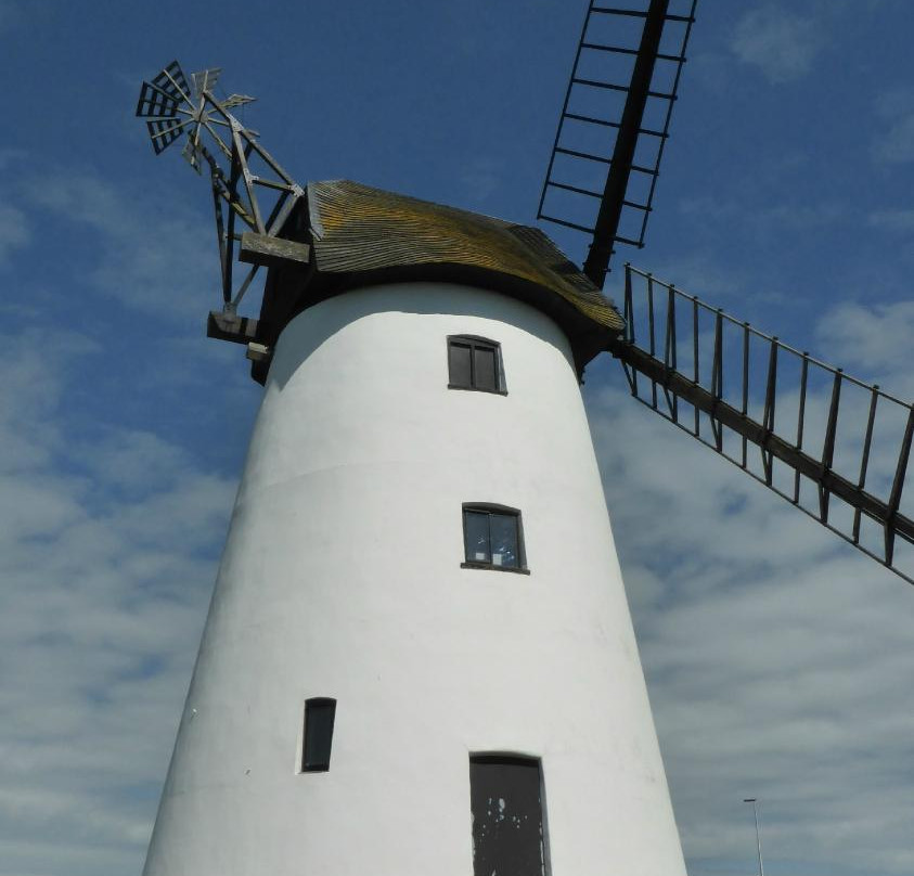 Little Marton Windmill-黑潭必去景点