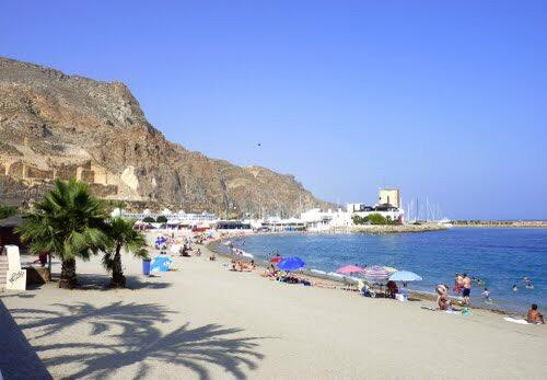 Playa de Aguadulce-阿瓜杜尔塞必去景点