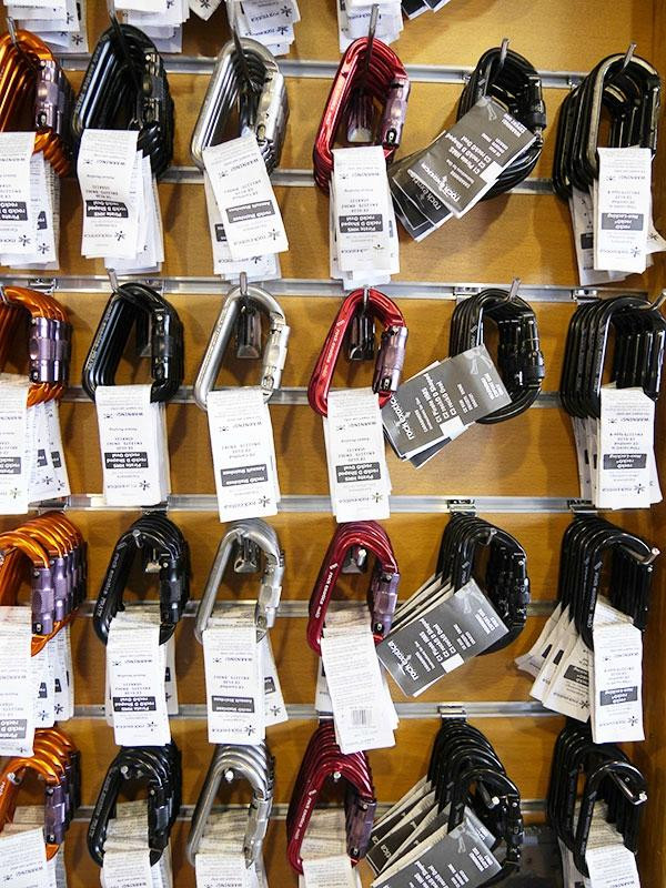 Safe House-夜林必去景点