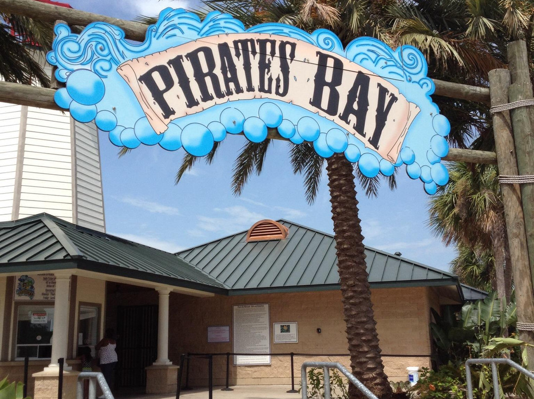 Pirates Bay Water Park景点图片