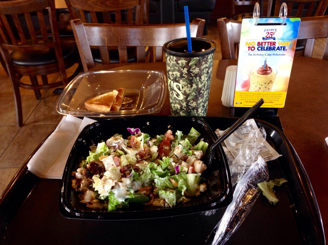 Zaxbys Chicken Fingers & Buffalo Wings