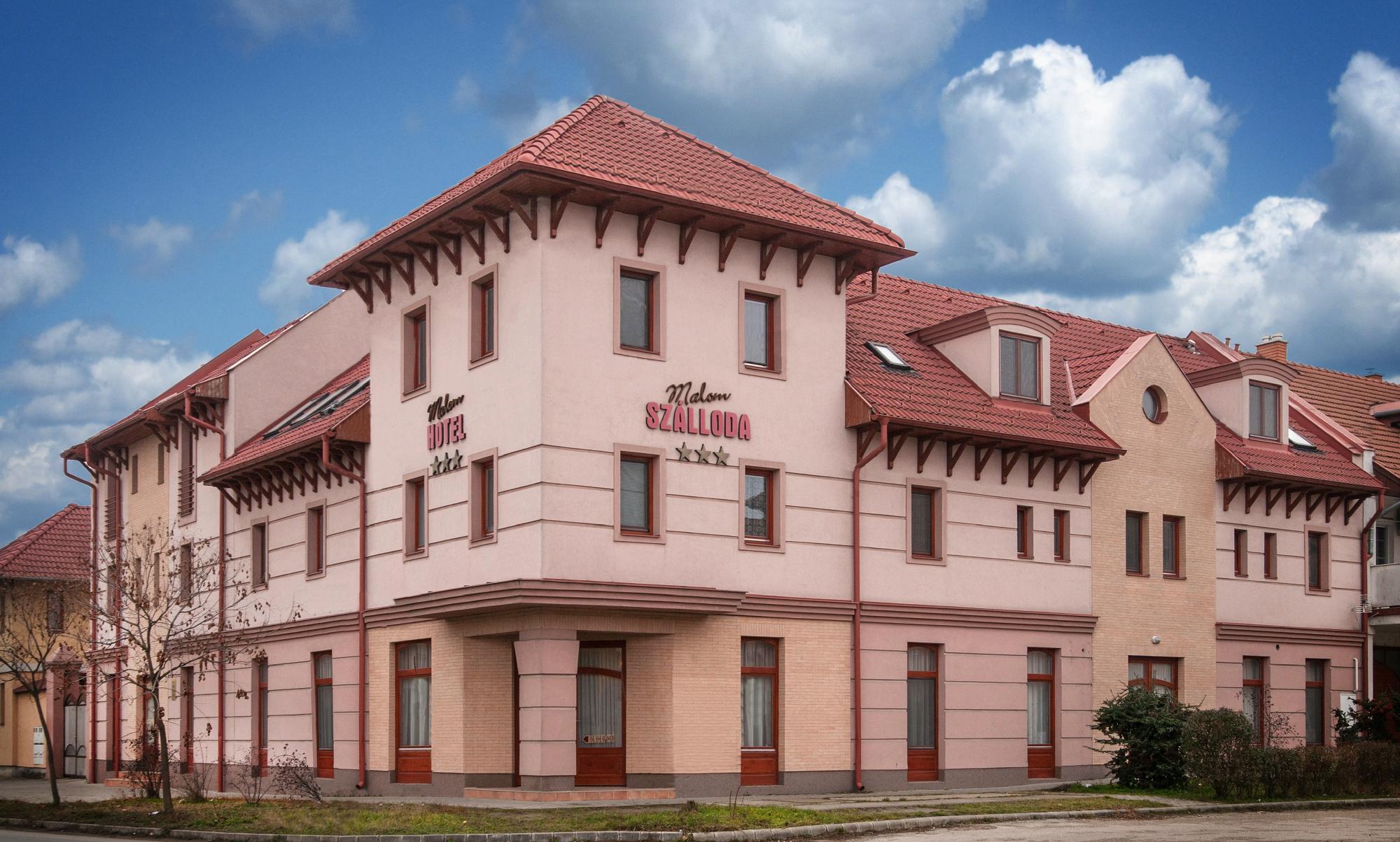 Hotel Malom-官方