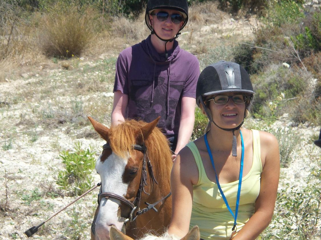 Horse Riding Paphos - Eagle Mountain Ranch-帕福斯必去景点