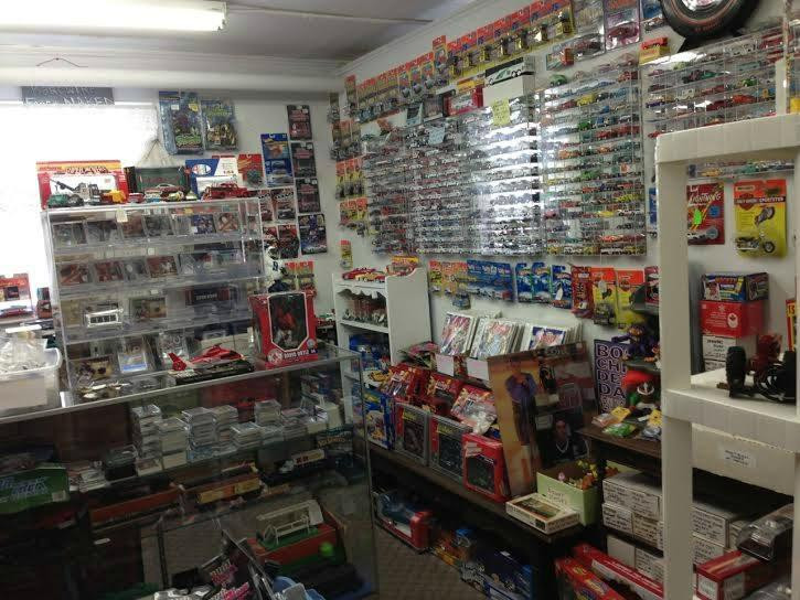 Hobart Village Antique Mall景点图片