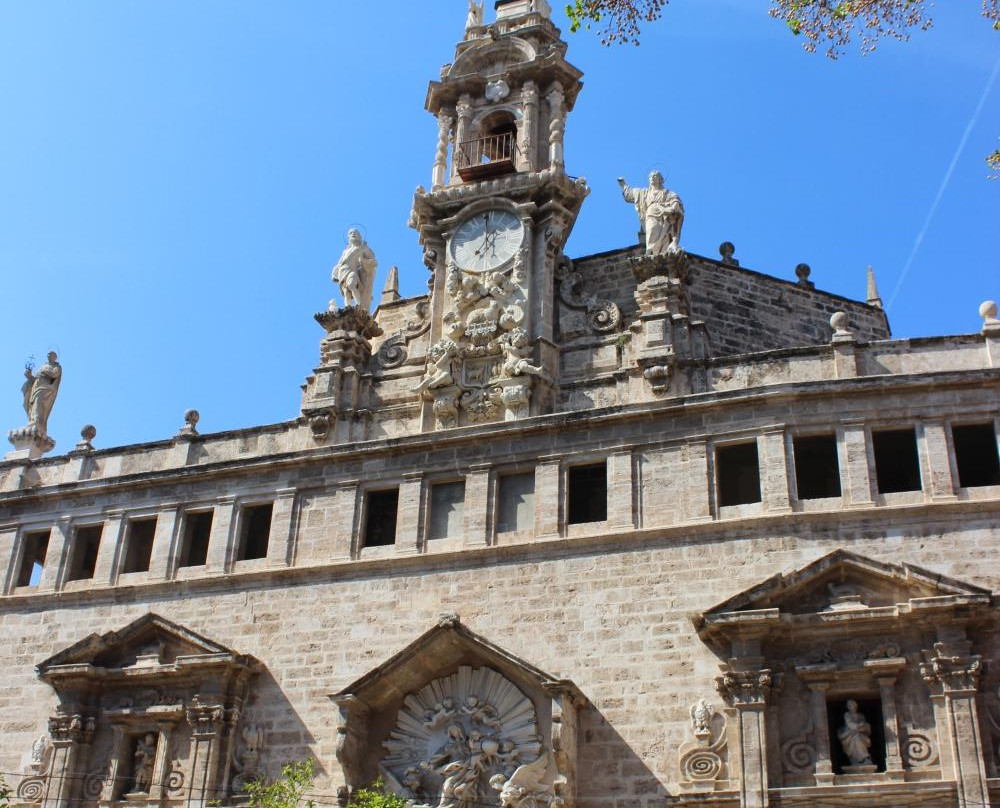 Parroquia Santos Juanes景点图片