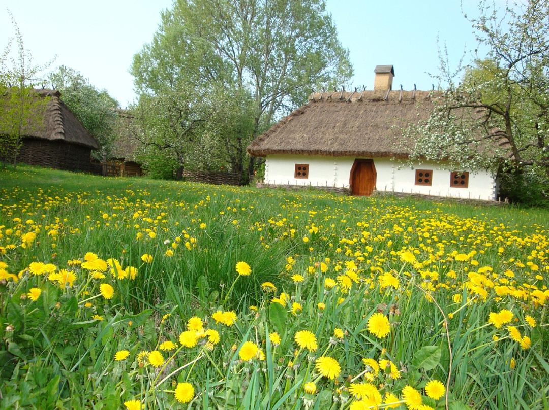 Mamajeva Sloboda Open Air Museum-基辅必去景点