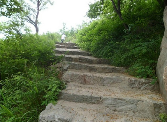 封龙山-鹿泉市必去景点