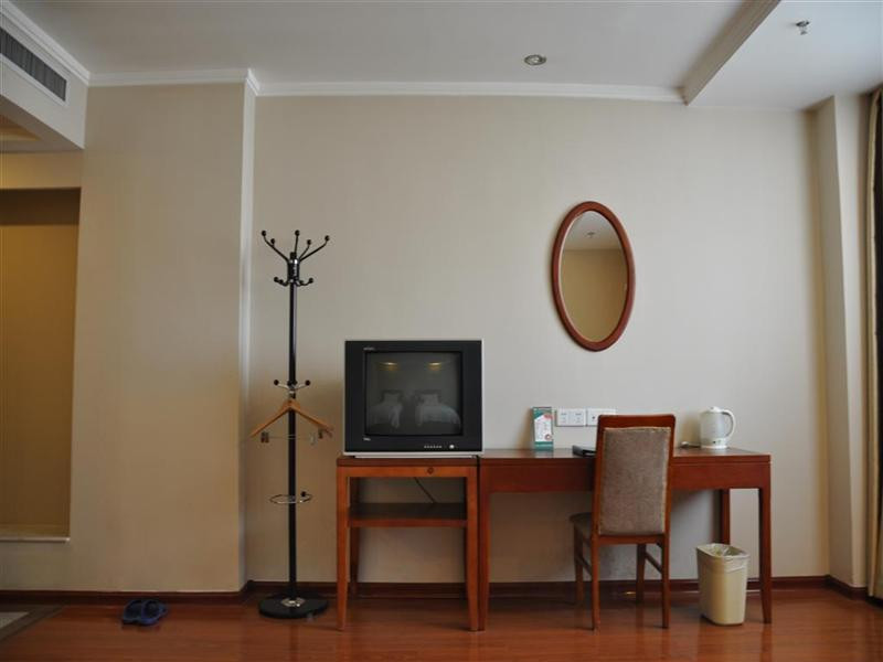 格林豪泰太原兴华街商务酒店主图