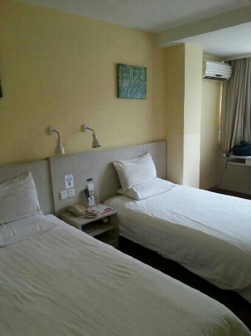 北京汉庭德胜门店-客卧