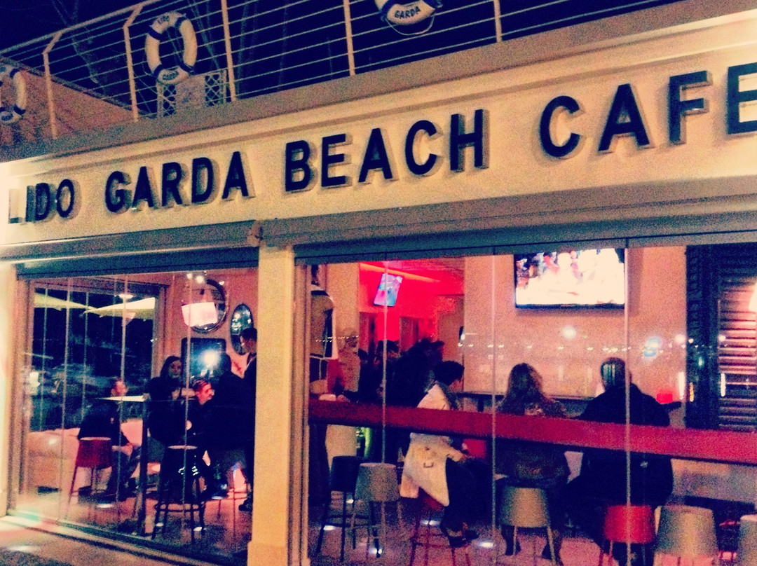 Lido Garda Beach cafe景点图片