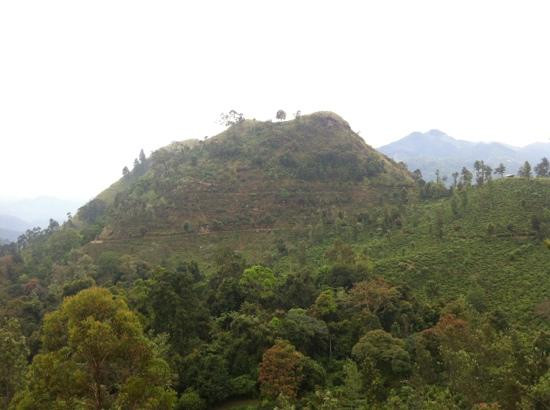 小亚当峰-埃勒必去景点