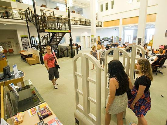 Northern Territory Library-达尔文市必去景点