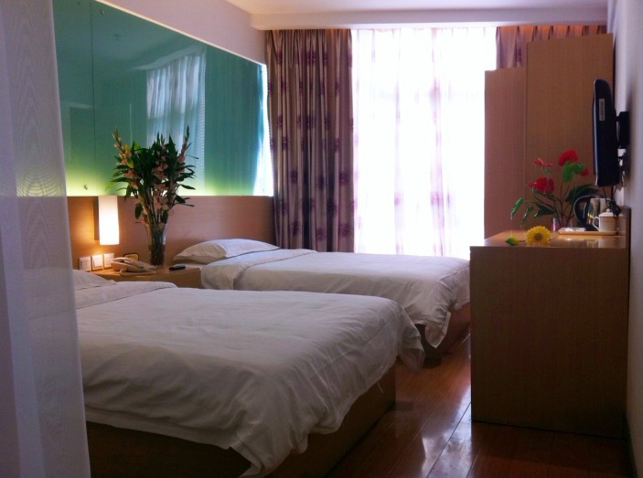 北京速8南站北广场店    主图