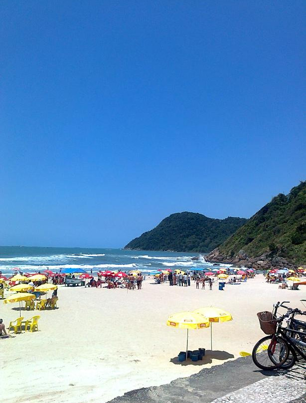 Tombo Beach景点图片