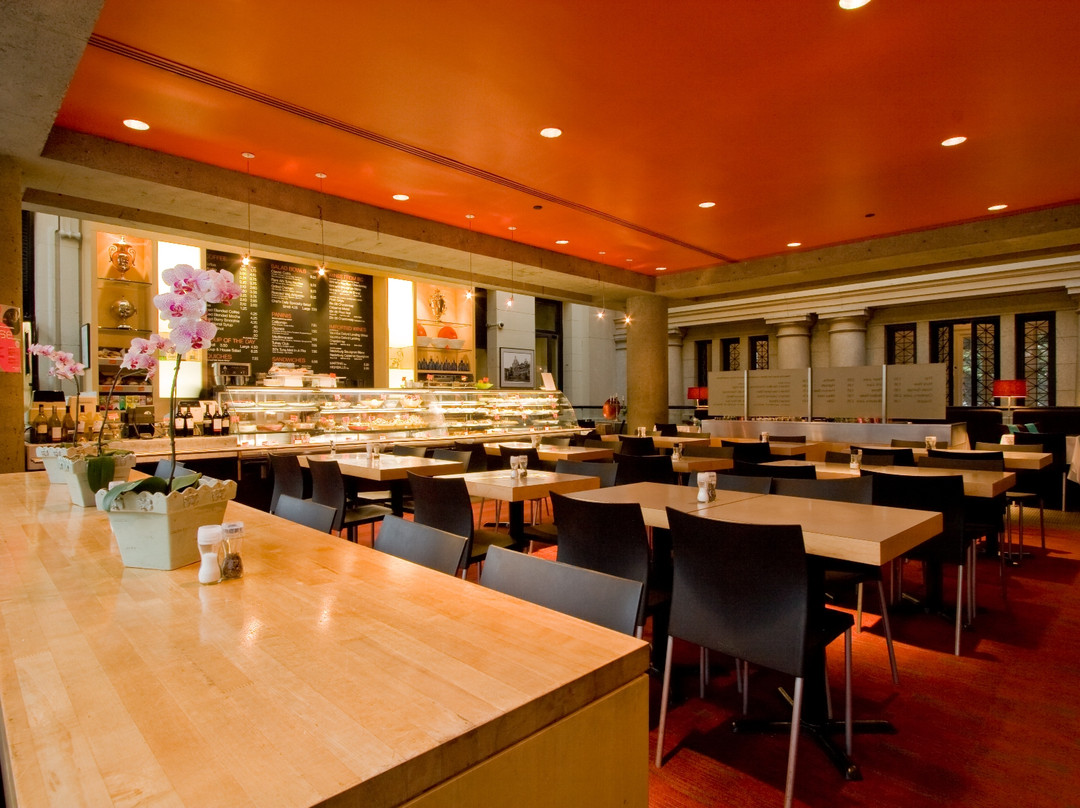 温哥华美术馆-温哥华必去景点