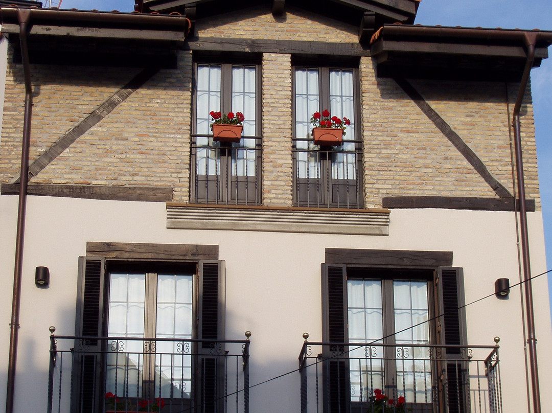 拉特萨尼亚乡村酒店主图