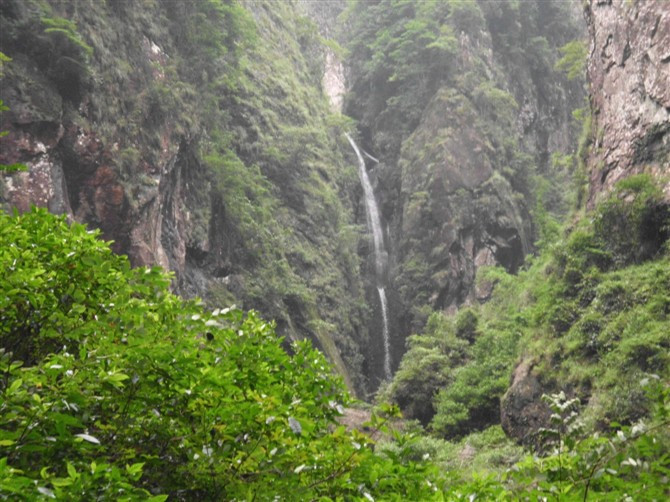 显胜门景点图片